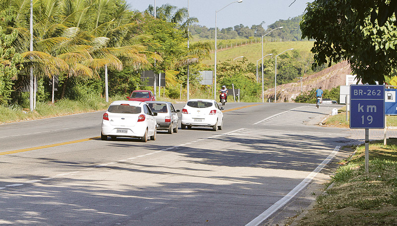 BR-262 terá três praças de pedágio (Foto: Thiago Coutinho / AT - 23/01/2019)