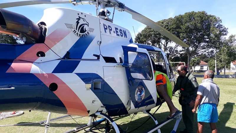 (Helicóptero faz buscas no local - Foto: Divulgação/WhatsApp)