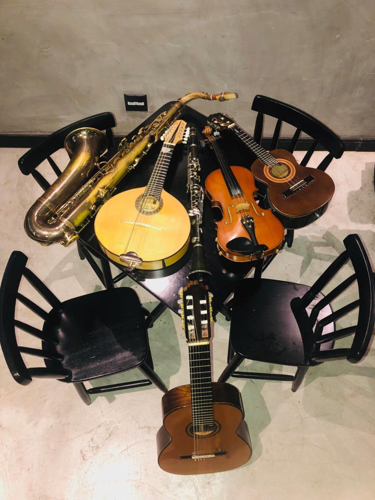 O grupo de Chorinho, Ferrabras se apresenta toda quinta-feira a partir das 19h30 (Foto: Divulgação)
