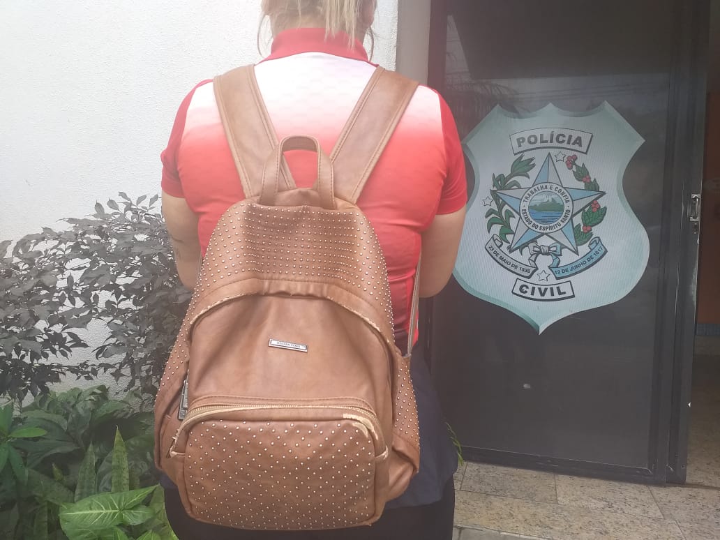 Vendedora, de 27 anos, foi uma das vítimas (Foto: Simony Giuberti)