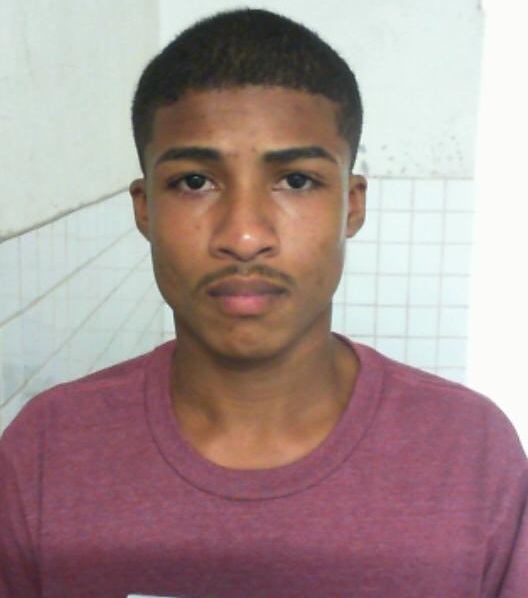 Braço armado de Maike, Levi Tiago da Silva, de 24 anos (Foto: Divulgação/PCES)