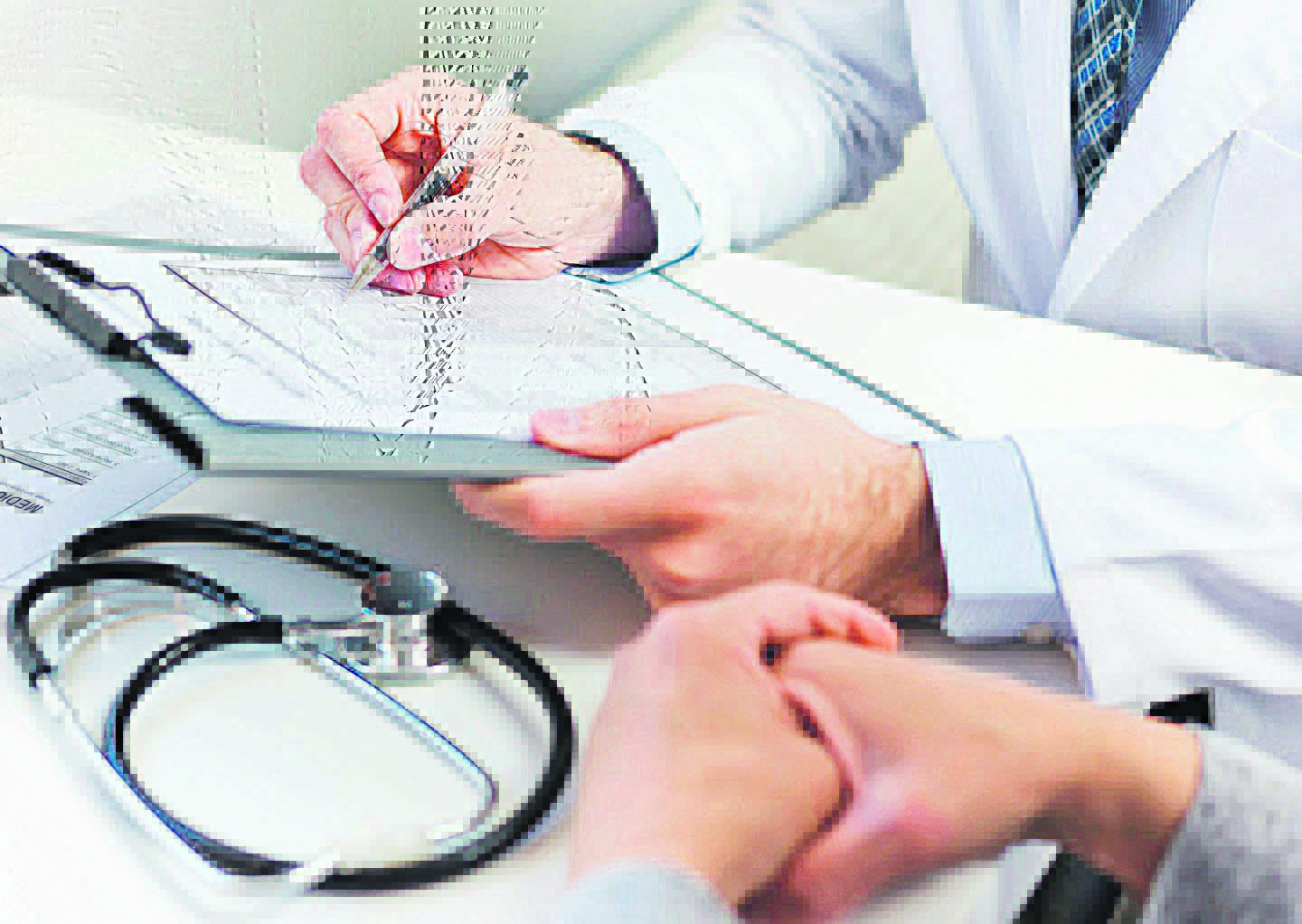 Médico durante atendimento: profissionais cada vez mais capacitados (Foto: Divulgação)
