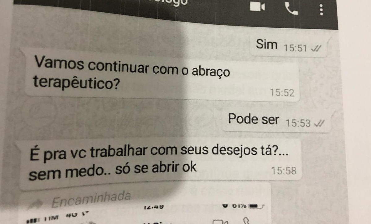Conversa entre psicólogo e uma das vítimas que foi abusada sexualmente. (Foto: Divulgação/Polícia Civil)