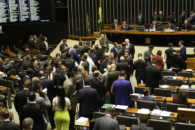 Com o projeto, a pena também vai aumentar se o crime acontecer pela internet (Foto: Fabio Rodrigues Pozzebom/Agência Brasil)