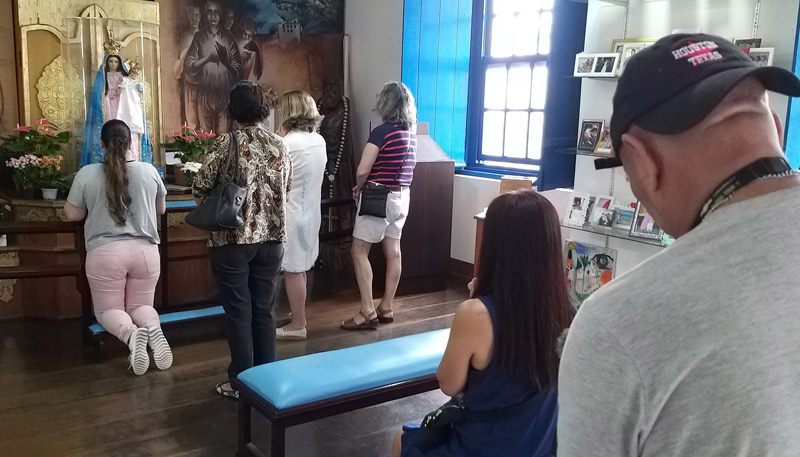 Imagens registradas na Sala dos Milagres (Foto: Divulgação / Convento da Penha)