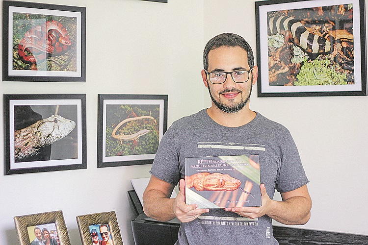 Thiago Castro vai lançar livro (Foto: Roberta Bourguignon/AT)