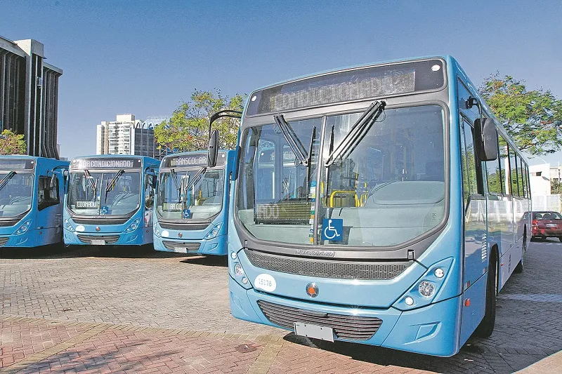 Imagem ilustrativa da imagem Ônibus com ar-condicionado param nesta quarta-feira; Seletivos, quinta