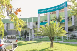 Imagem ilustrativa da imagem Ao menos 5 querem vaga de Helder