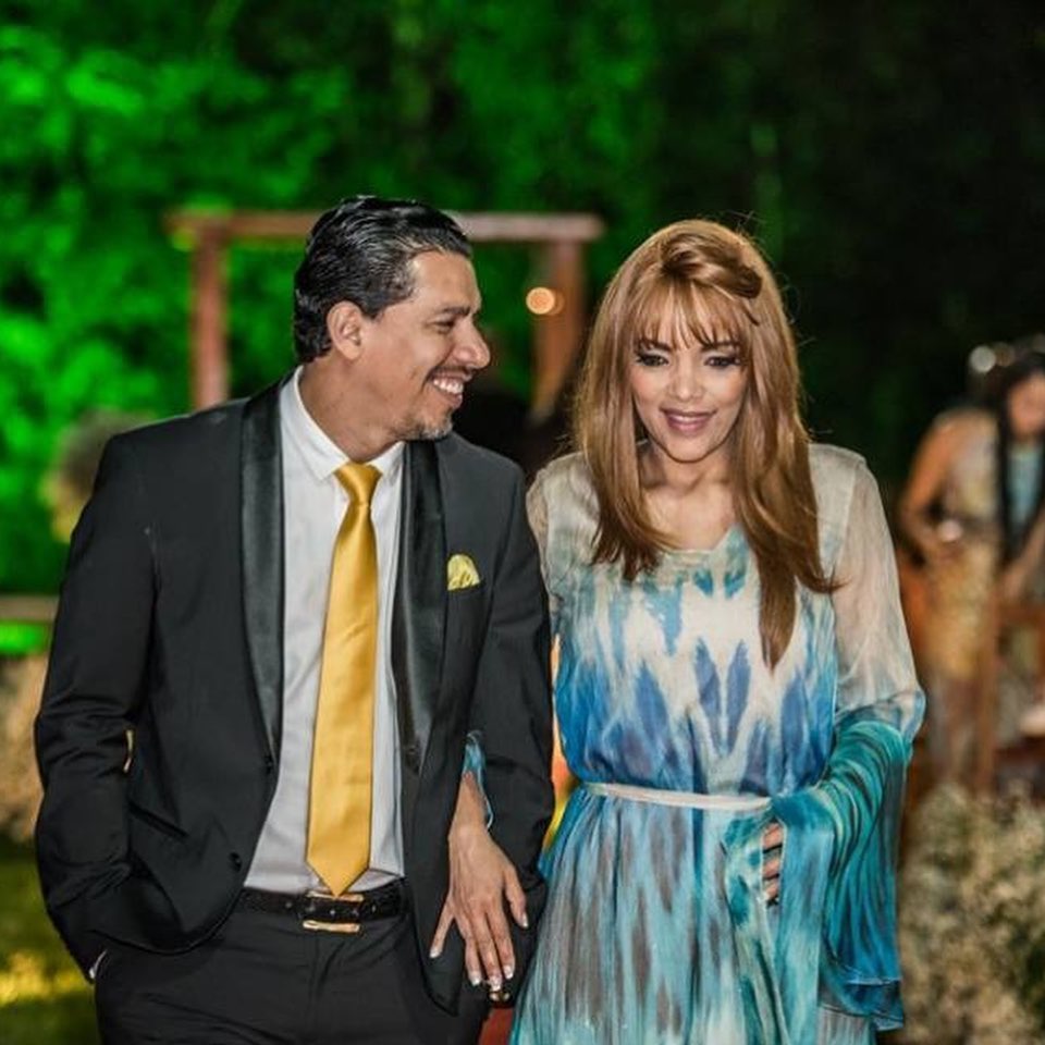 Anderson do Carmo e Flordelis, em foto postada por ela nas redes sociais (Foto: Reprodução / Instagram)