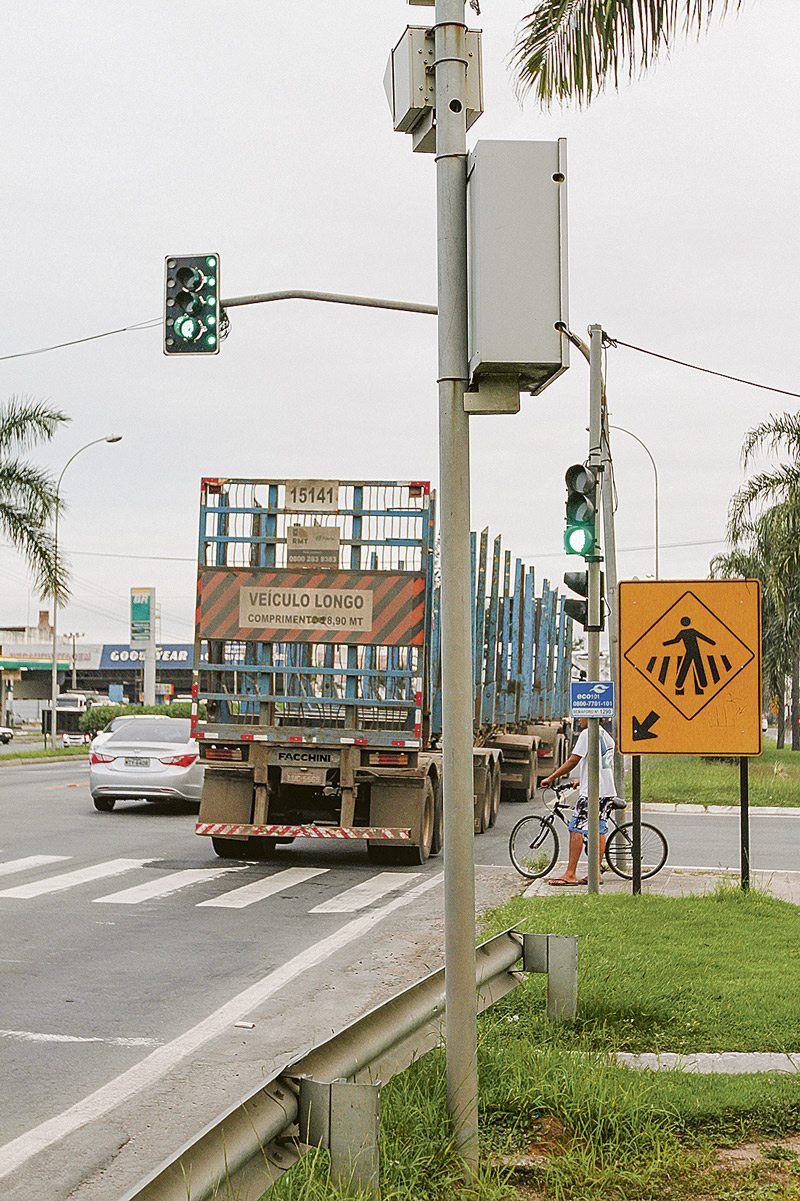 Áreas urbanas, como a BR-101 na Serra, voltarão a ser fiscalizadas (Foto: Rodrigo Gavini / AT - 16/06/2015)