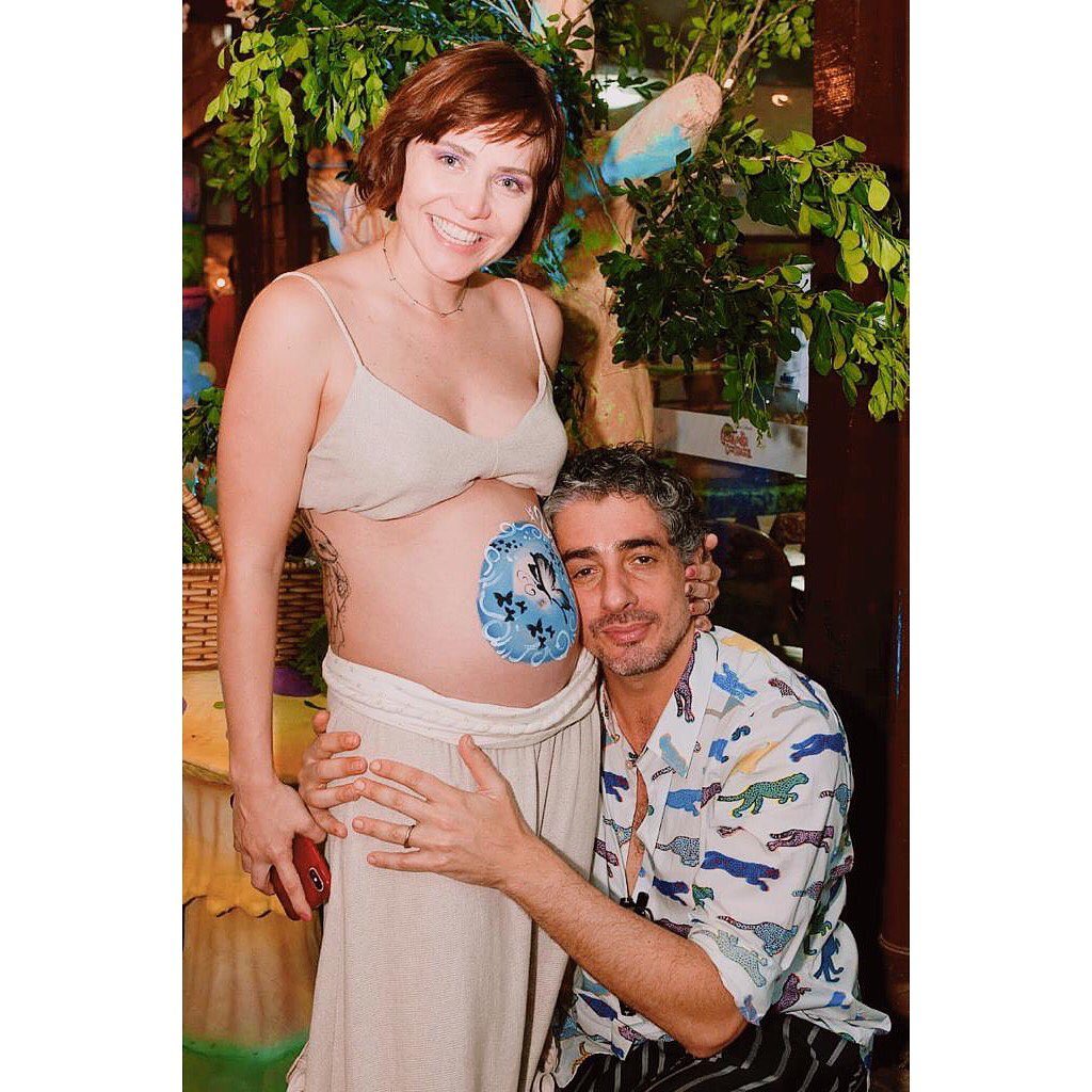 Atriz revelou que gravidez foi surpresa (Foto: Reprodução Instagram @michelmelamed )