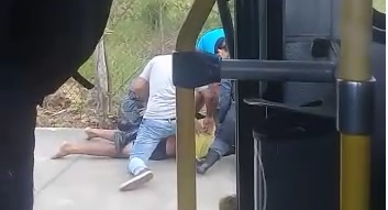A polícia informou que o suspeito reagiu à prisão (Foto: Reprodução/ Redes sociais)