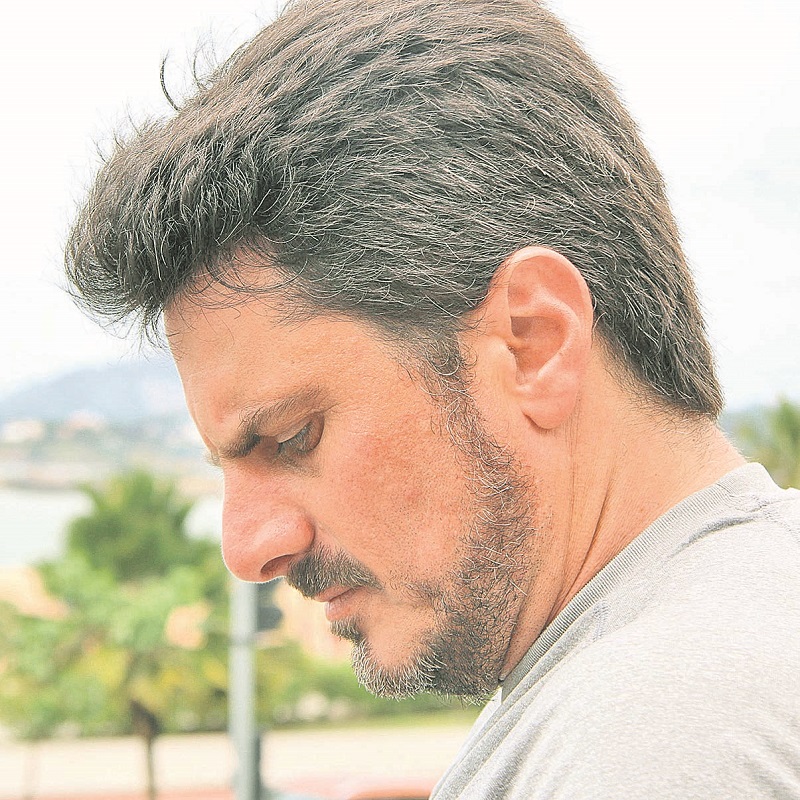 Marcos do Val ajudou no resgate de uma pessoa no vão central da Terceira Ponte, entre Vila Velha e Vitória. (Foto: Divulgação)