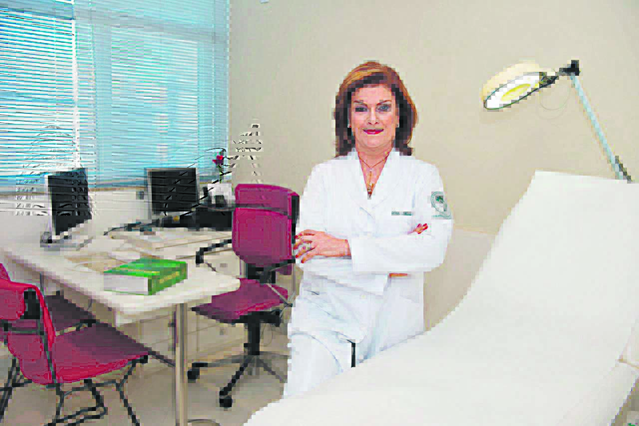 Maria Oliete Guerra aposta hoje  no laser fracionado CO2, associado à radiofrequência microagulhada (Foto: Divulgação)
