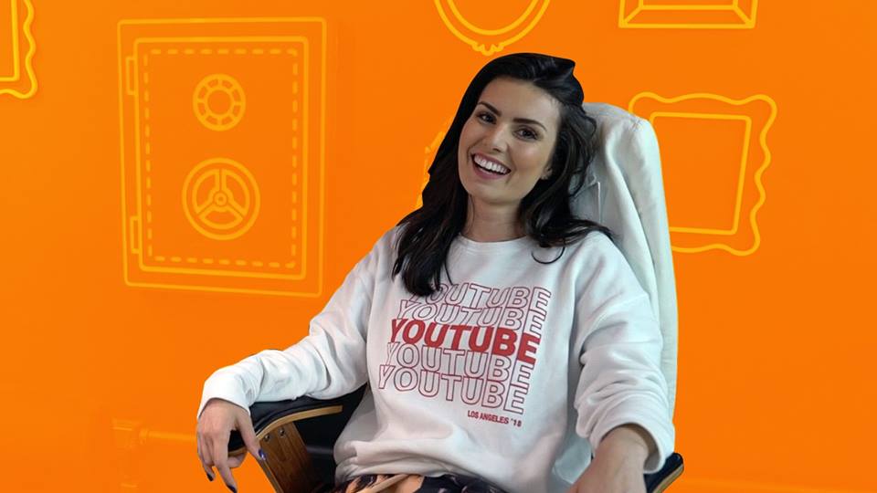 Nathalia Arcuri, que foi repórter do SBT, tem um canal próprio no Youtube (Foto: Divulgação / Facebook)
