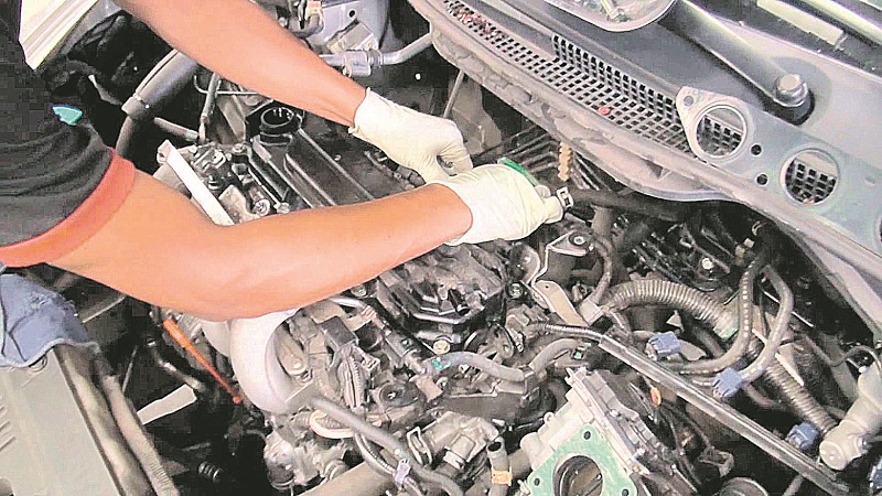 No Sine Estadual, são mais de 220 oportunidades oferecidas, entre elas para profissionais como mecânicos. (Foto: Divulgação)