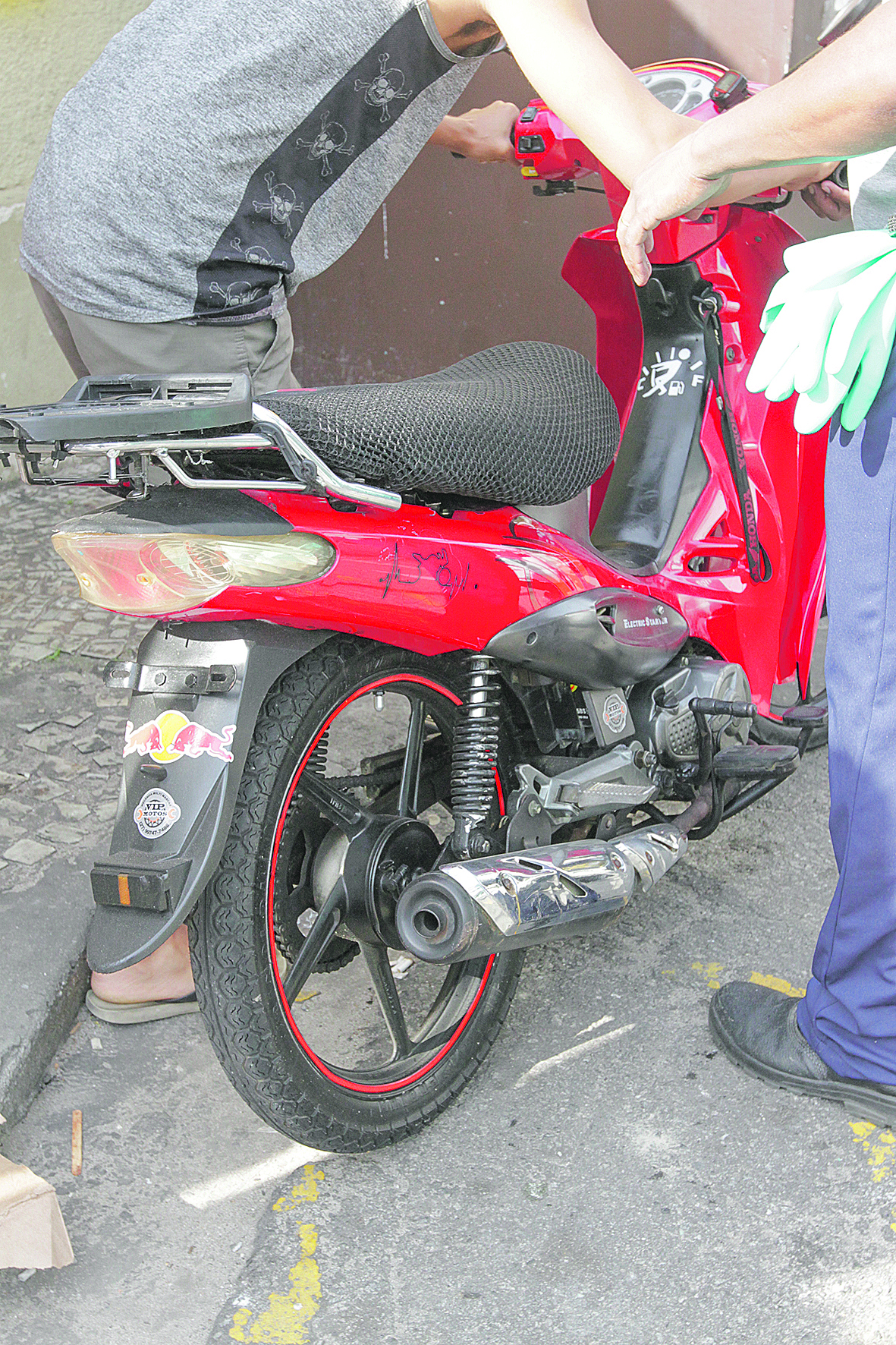 Moto do ajudante de pedreiro (Foto: Kadidja Fernandes / AT)