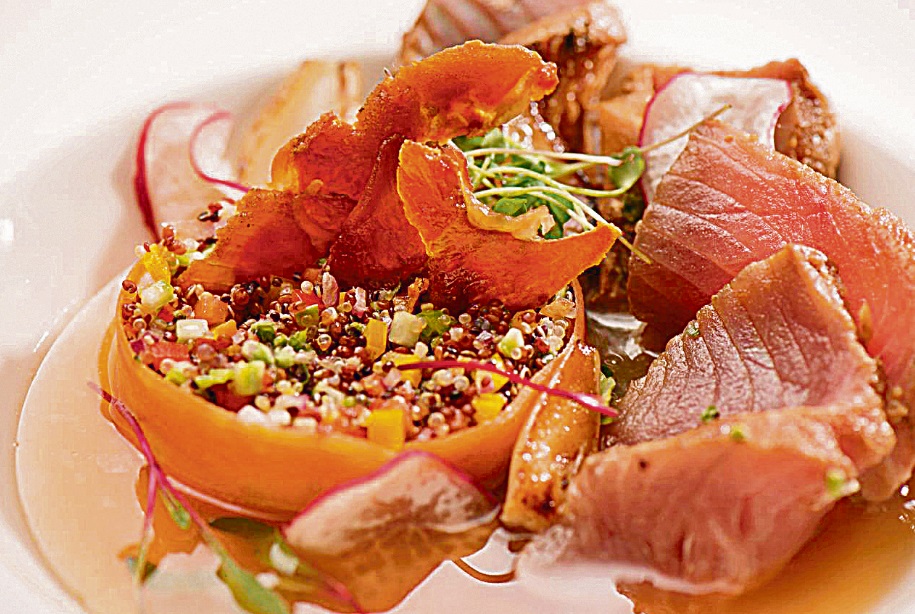 Mix de atum, Parma, café e quinoa (Foto: Divulgação/Ari Oliveira)