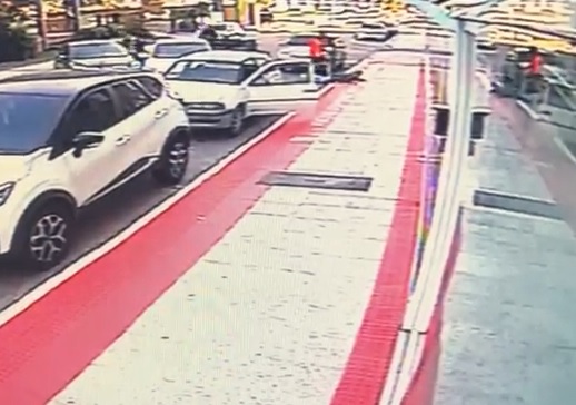 Suspeito foi preso após tentativa de fuga (Foto: Videomonitoramento)