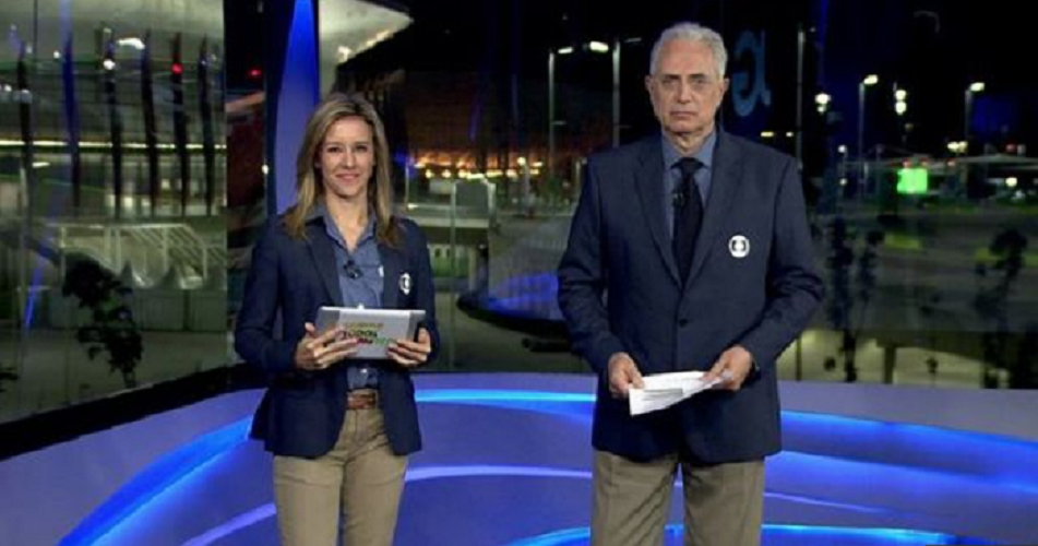 Cristiane Dias e Willian Waack se "estranharam", ao vivo, durante o Jornal da Globo (Foto: Reprodução / TV Globo)