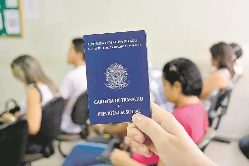 Imagem ilustrativa da imagem Mais de 950 vagas de emprego estão abertas no Estado. Confira as oportunidades