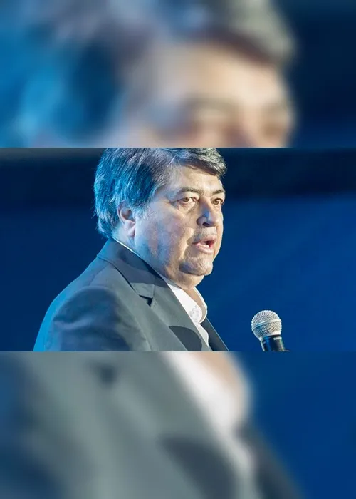 Imagem ilustrativa da imagem Datena é operado após sentir dores no peito