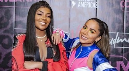 Antes amigas, as cantoras Anitta e Ludmilla se envolveram em briga. (Foto: Reprodução Redes Sociais)