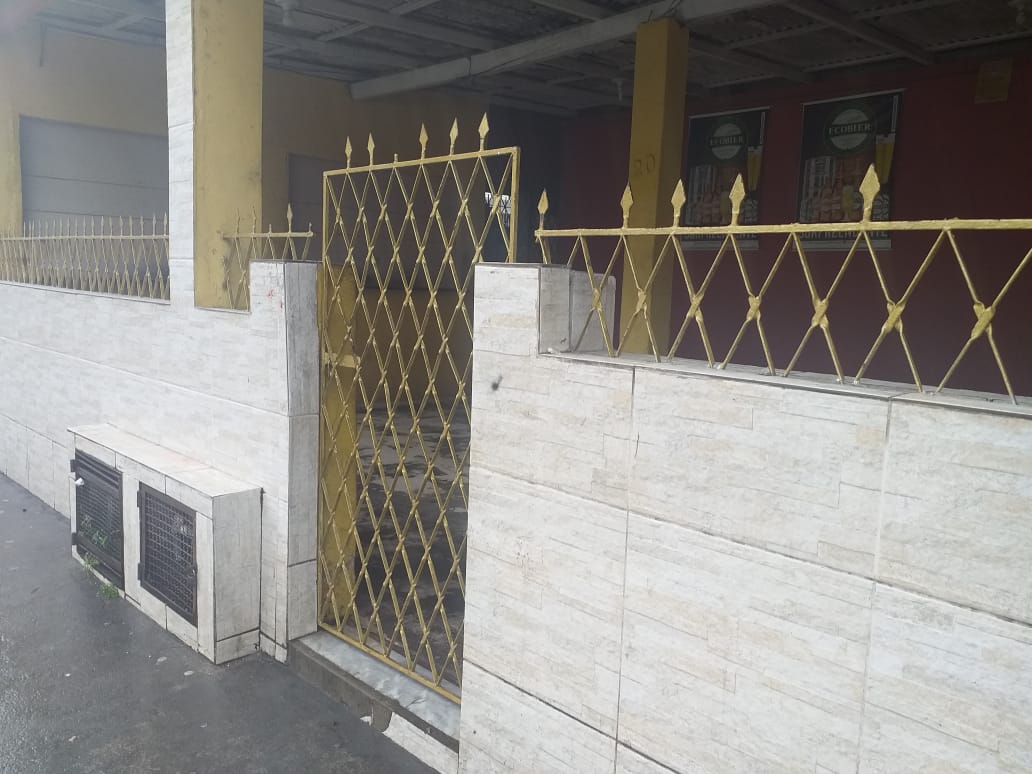Bar onde policial atirou em criminosos na Serra. (Foto: Simony Giuberti)
