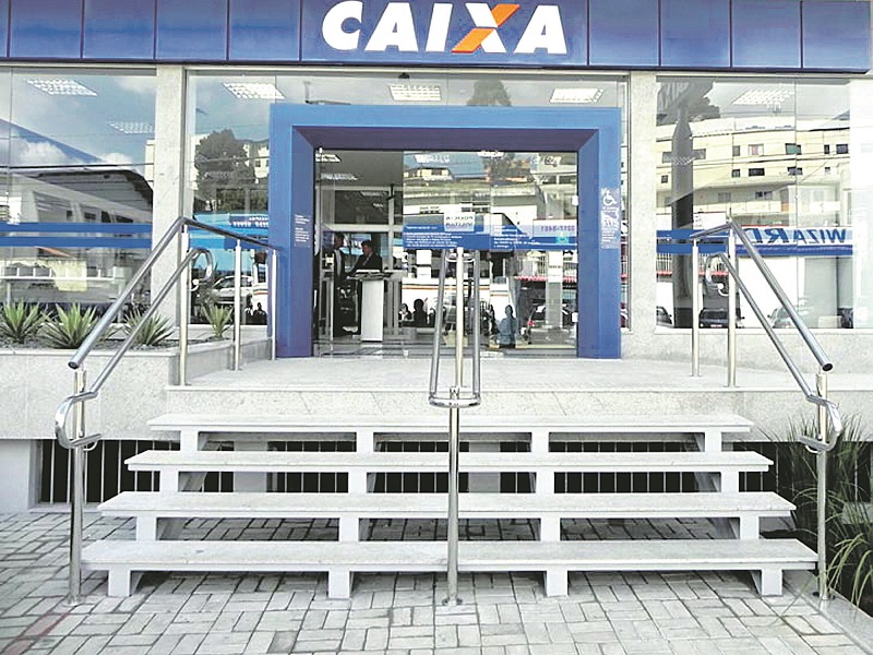 Agência da Caixa: banco oferece opções de renegociação aos clientes com débitos em atraso há mais de 360 dias (Foto: Thiago Coutinho/ AT/ 06/08/2017)