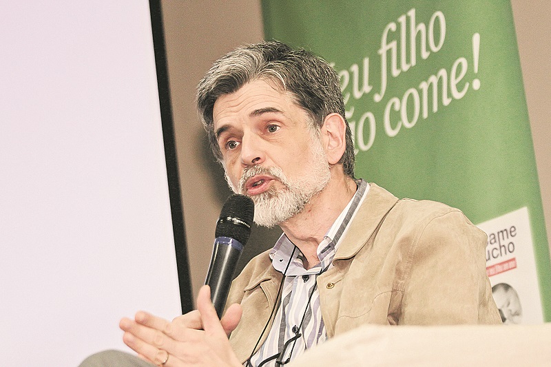 Carlos González disse que a maior dificuldade é que os pais enxerguem que os filhos comem, e comem demais. (Foto: Divulgação)