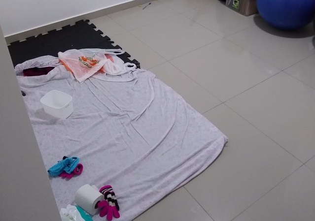 (Quarto onde a menina era mantida de castigo - Foto: Divulgação/Polícia Civil SP)