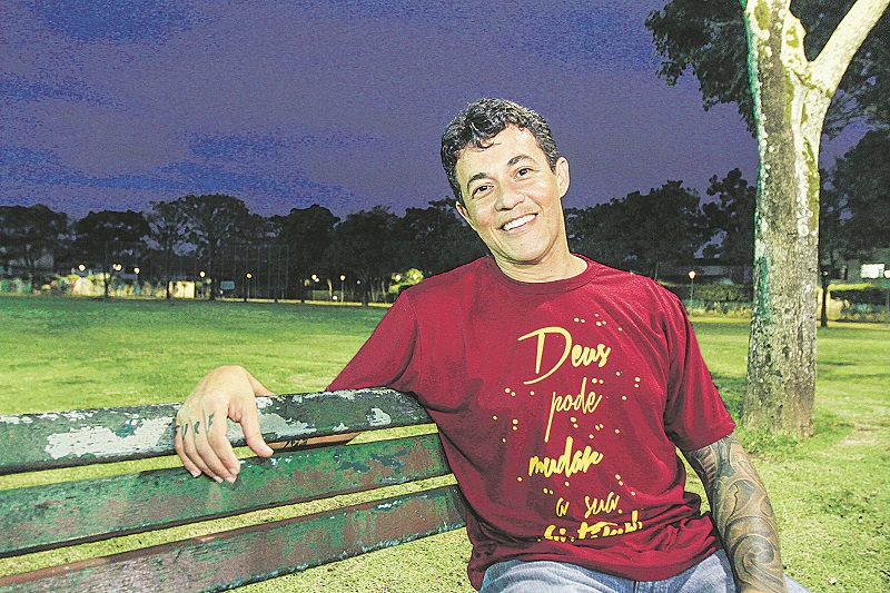 Em 2018, Diego ficou oito meses no hospital e 27 dias em coma. (Foto: Dayana Souza/AT)