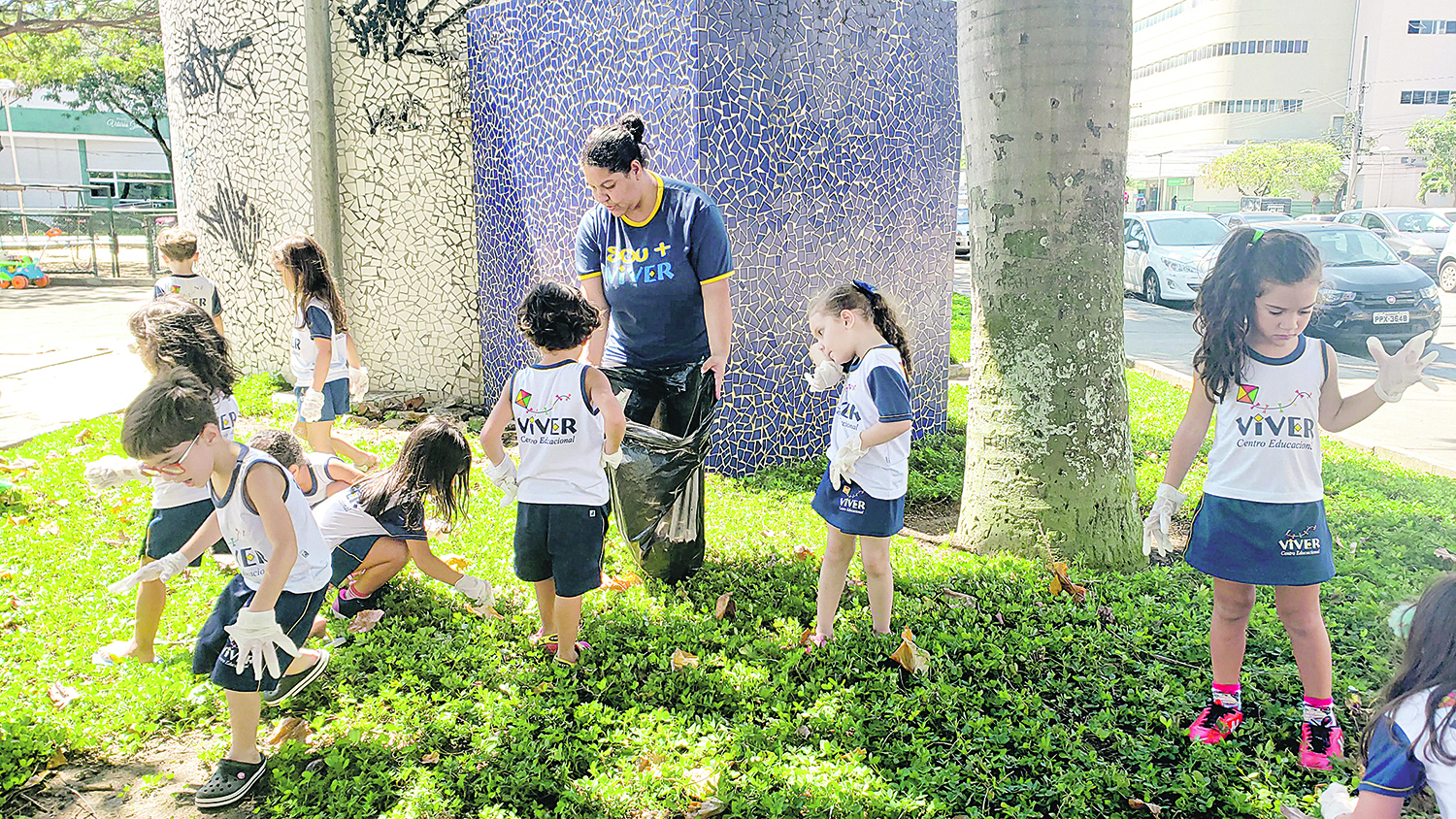 Com foco na Educação Infantil, o Centro Educacional Viver investe em ambientes que despertam a criatividade e colocam o estudante como protagonista. Entre as atividades estão as que contribuem para um meio ambiente saudável (Foto: Divulgação/ Centro Educacional Viver)
