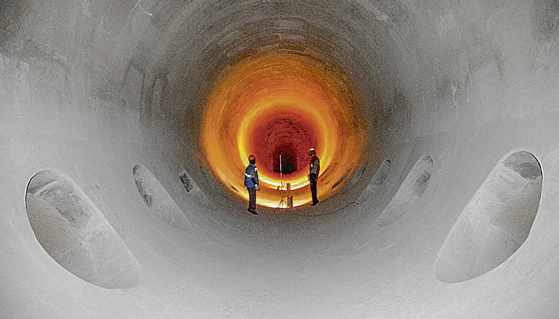 Forno de pelotização da Samarco, que voltará em um ano com 26% de sua capacidade e 1.200 empregados diretos (Foto: Divulgação)