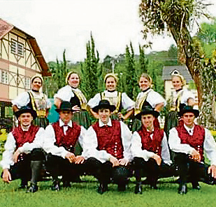 Grupo Folclórico Blumen Der Erde Volkstanzgruppe (Foto: )