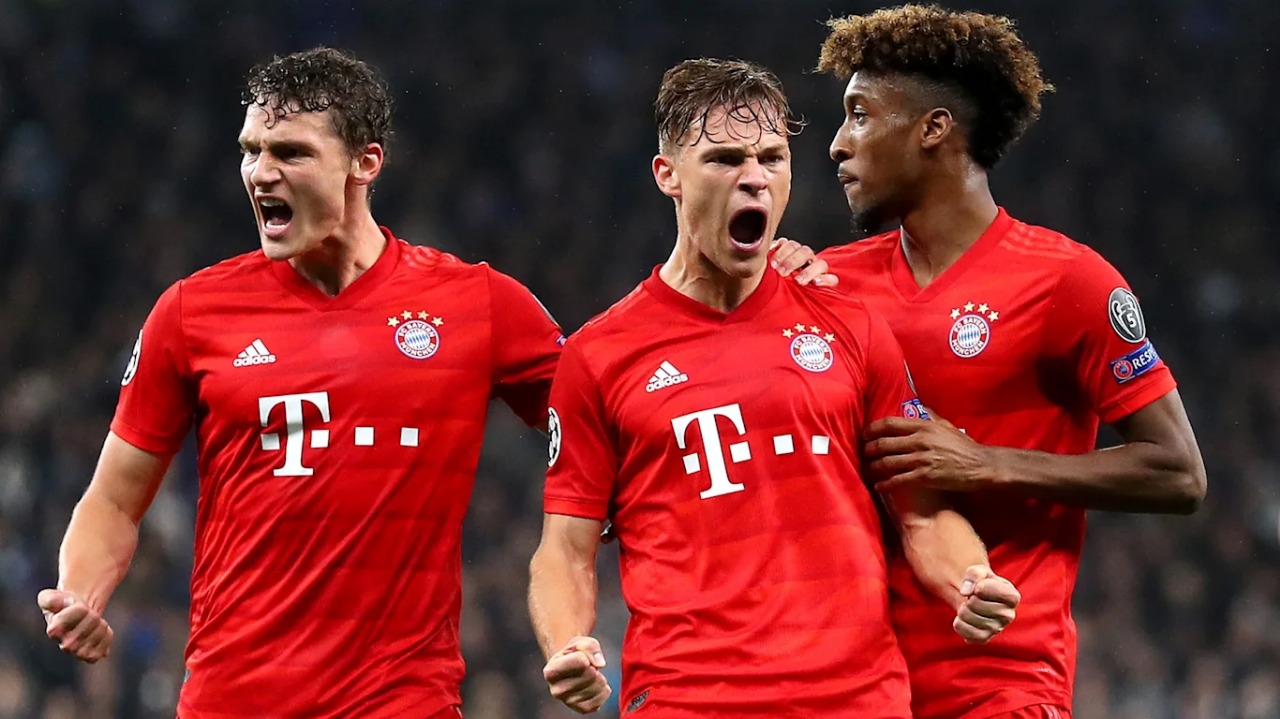 Kimmich comemora seu gol na vitória alemã (Foto: Bayern de Munique)