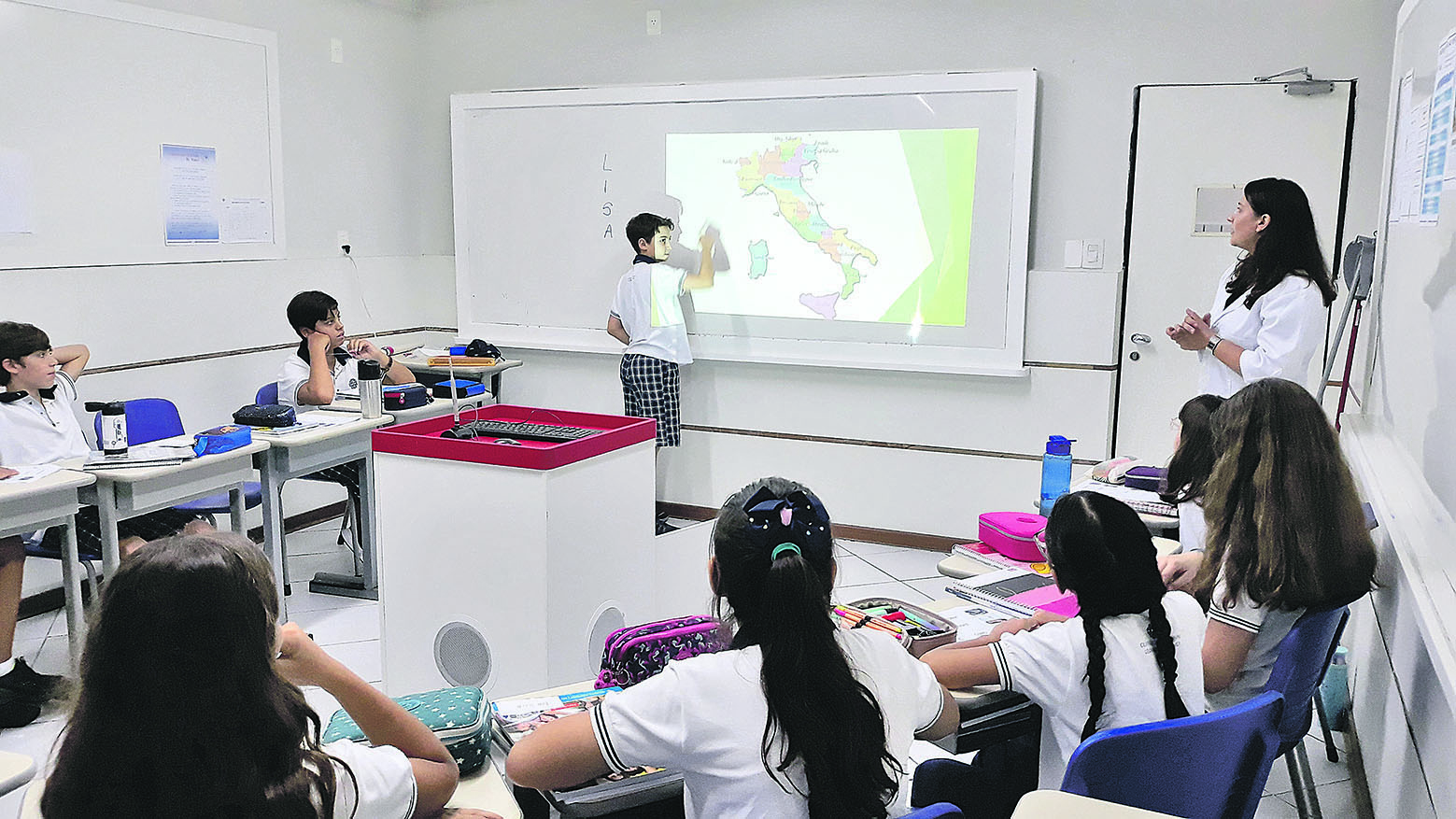 Alunos do ensino fundamental II podem optar entre italiano, alemão ou francês como a terceira língua estudada (Foto: Divulgação/Leonardo da Vinci)