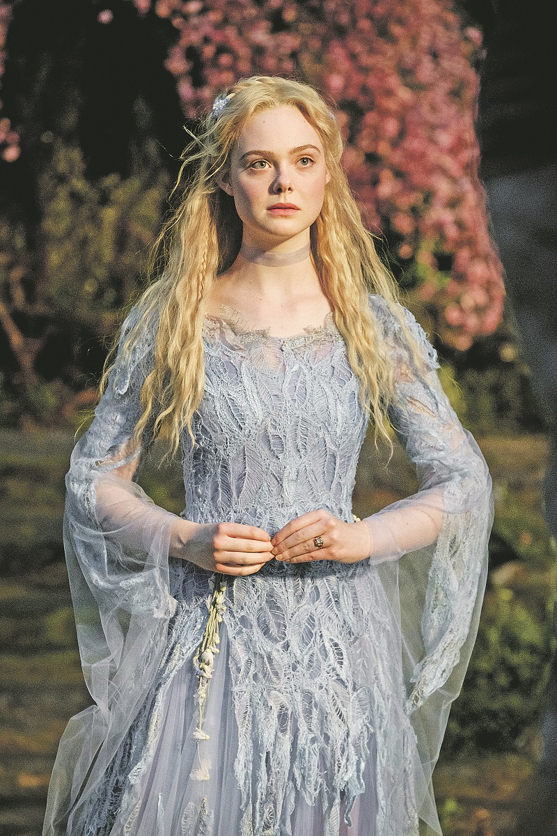 Elle Fanning é a princesa Aurora (Foto: Divulgação/ Disney)