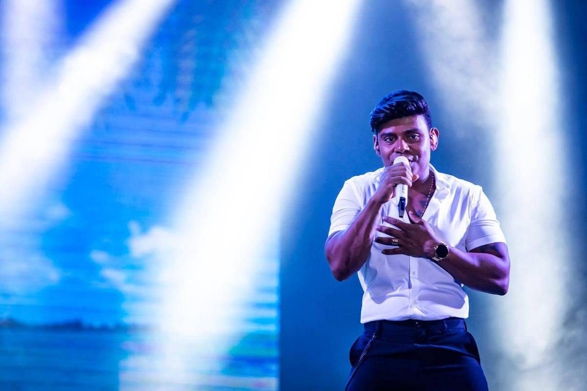 Pablo, um dos principais responsáveis por popularizar o ritmo arrocha em todo o país, se apresentou na madrugada deste domingo (27), no Parque das Exposições, em Salvador. (Foto: Divulgação)