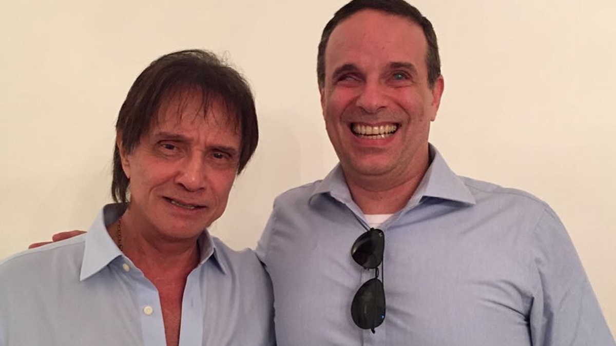 Roberto Carlos e o filho Dudu Braga (Foto: Reprodução / Instagram)