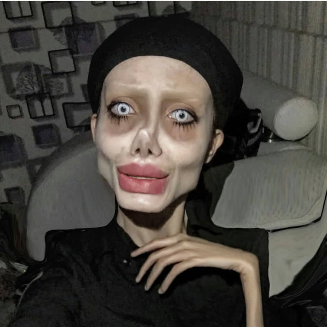 Sahar Tabar tem 22 anos (Foto: Reprodução / Instagram)