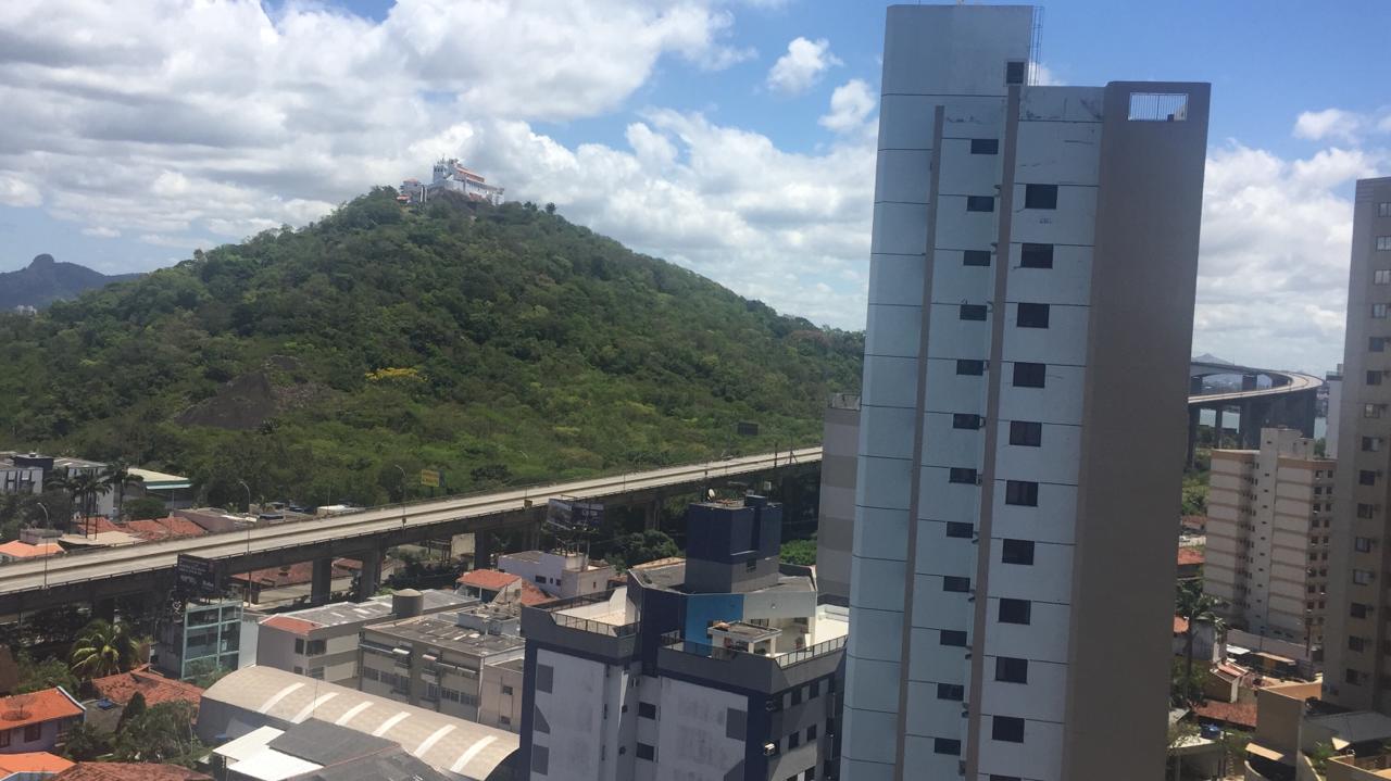 Os dois sentidos da Terceira Ponte foram interditados  (Foto: Izabela Maria)