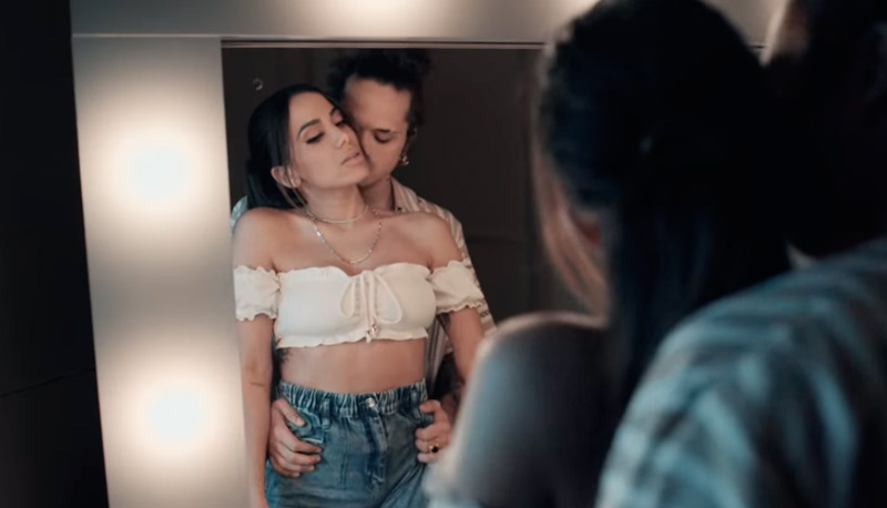 Cena do clipe