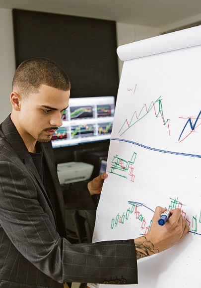 Vinicius dos Santos Silva é dono da VS Trader: “Liberdade financeira” (Foto: Divulgação/VC Trader)