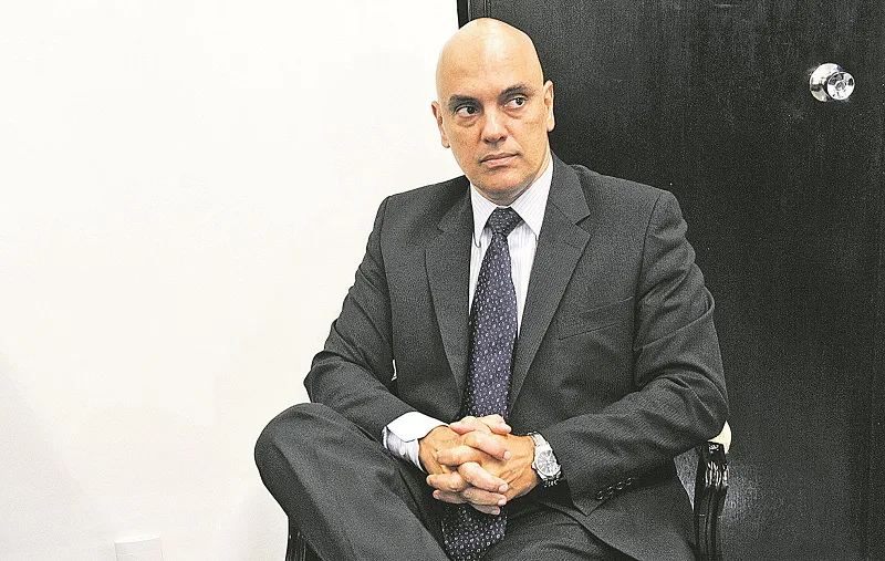 Imagem ilustrativa da imagem Decisão de Moraes quase causou crise institucional, diz Bolsonaro