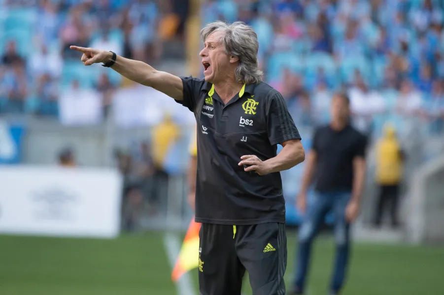 Imagem ilustrativa da imagem Jorge Jesus tem contraprova "inconclusiva" e fará novo exame nesta terça