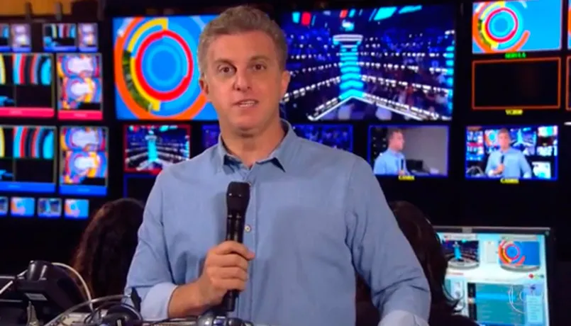 Imagem ilustrativa da imagem "Não tenho resposta", diz Huck sobre 2022