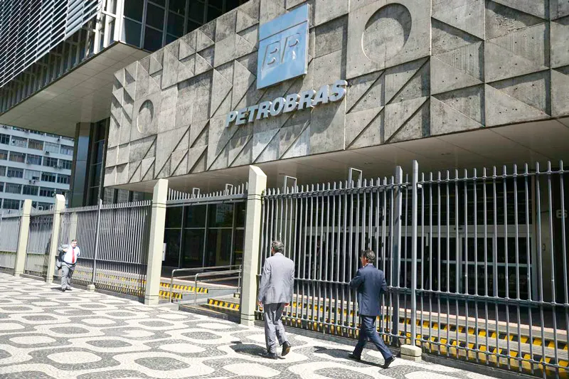 Imagem ilustrativa da imagem Petrobras cria diretoria de logística e extingue a de assuntos corporativos