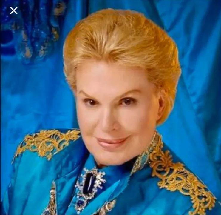 Imagem ilustrativa da imagem Astrólogo do "ligue djá", Walter Mercado ganha documentário na Netflix