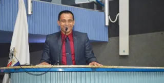 Imagem ilustrativa da imagem Cleber deve se livrar de processo